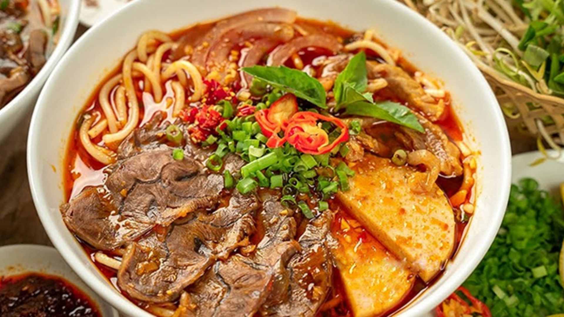 Bún bò Huế trong đời sống ẩm thực Việt Nam