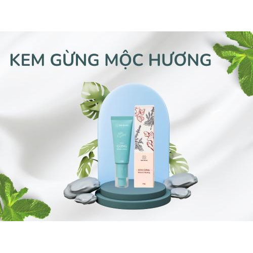 3. Kết hợp đeo tất để giữ ấm lâu hơn